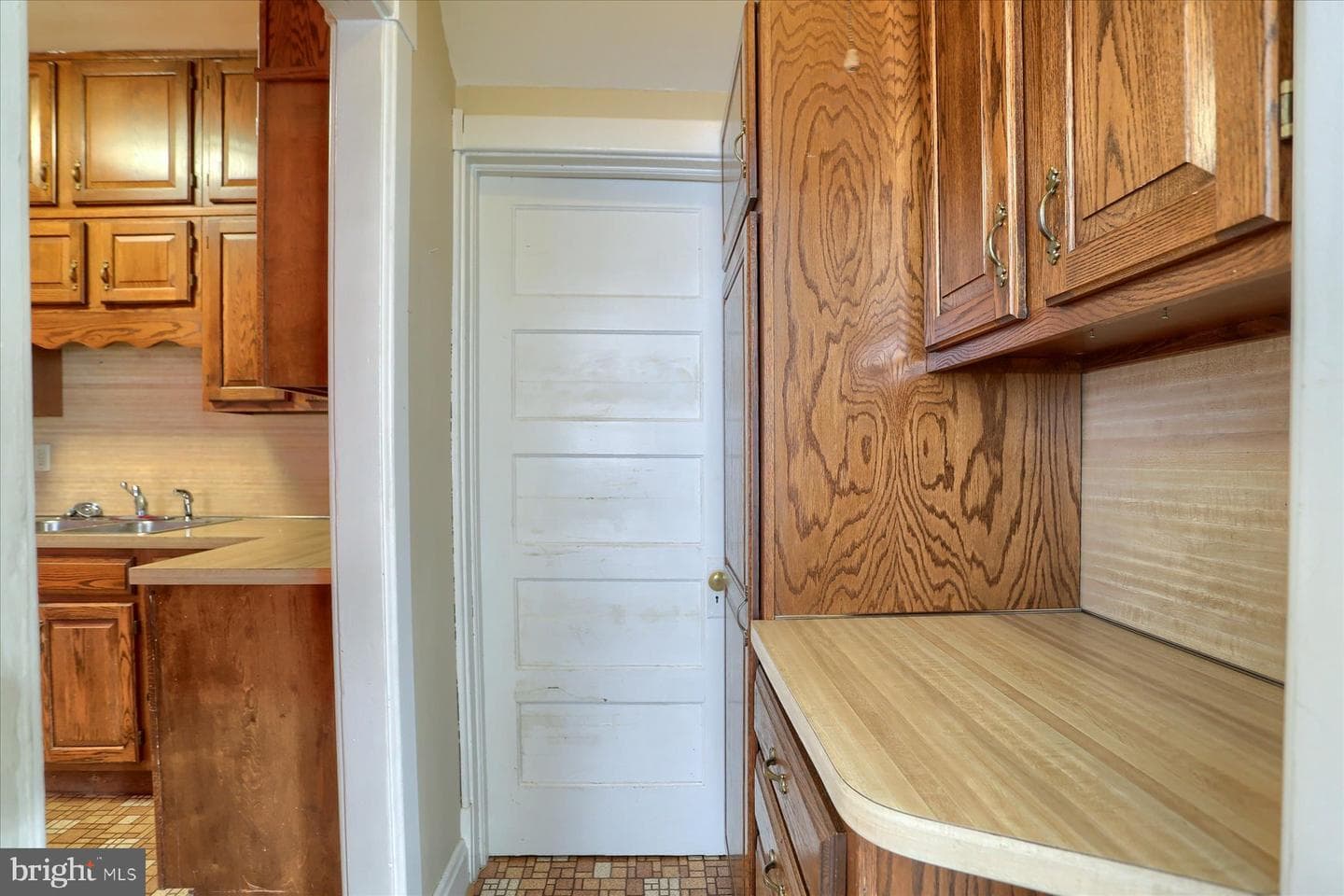 120 N Bedford Street photo 12