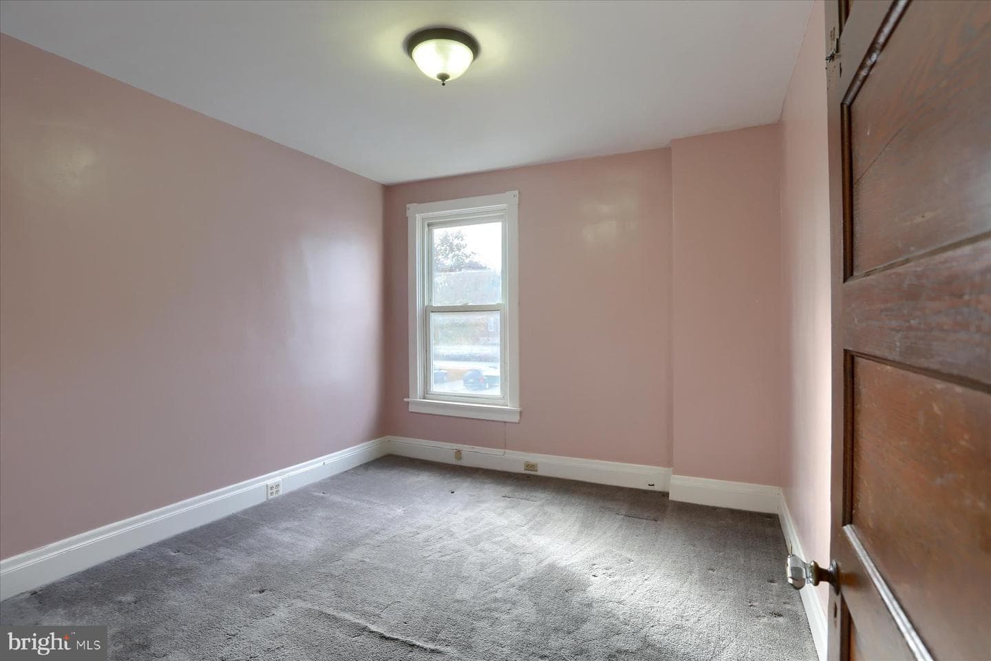 120 N Bedford Street photo 26