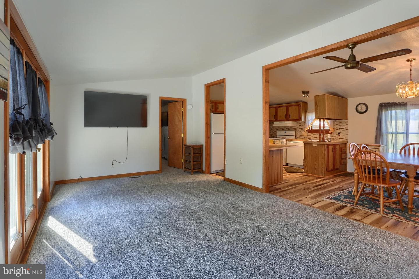 337 Newburg Road photo 13