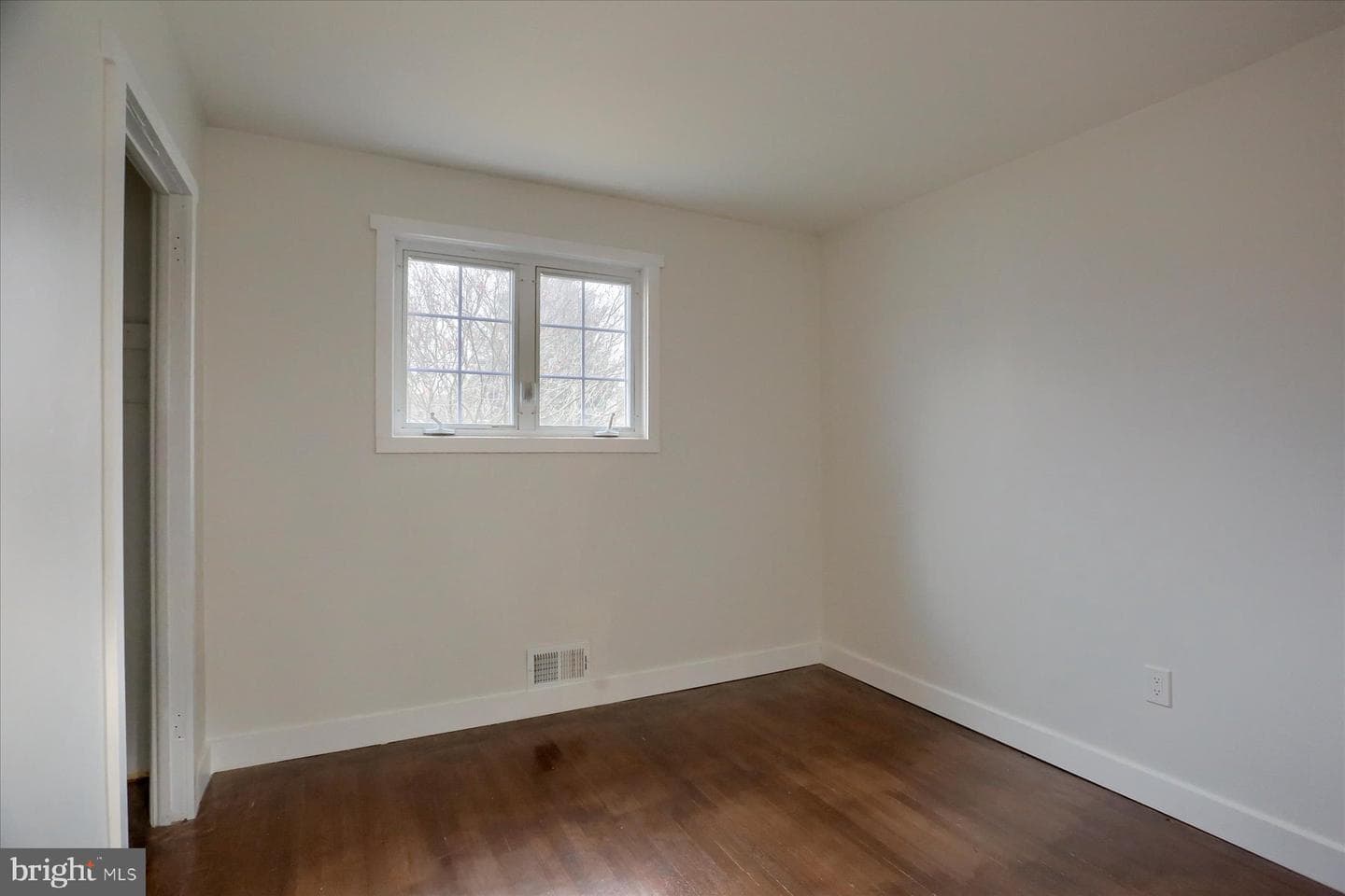 12 Cedarhurst Lane photo 13