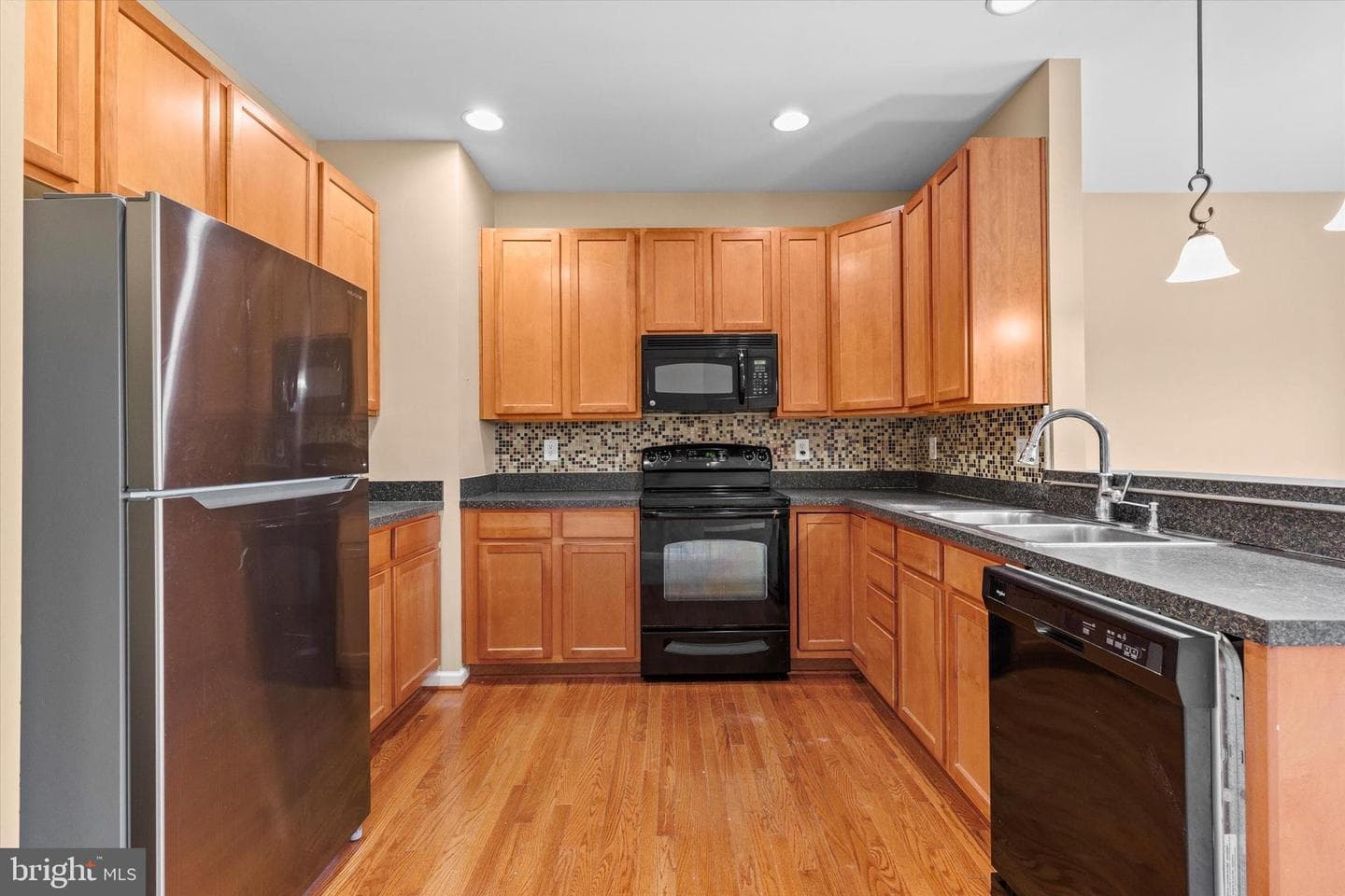 207 Brook Meadow Drive photo 10