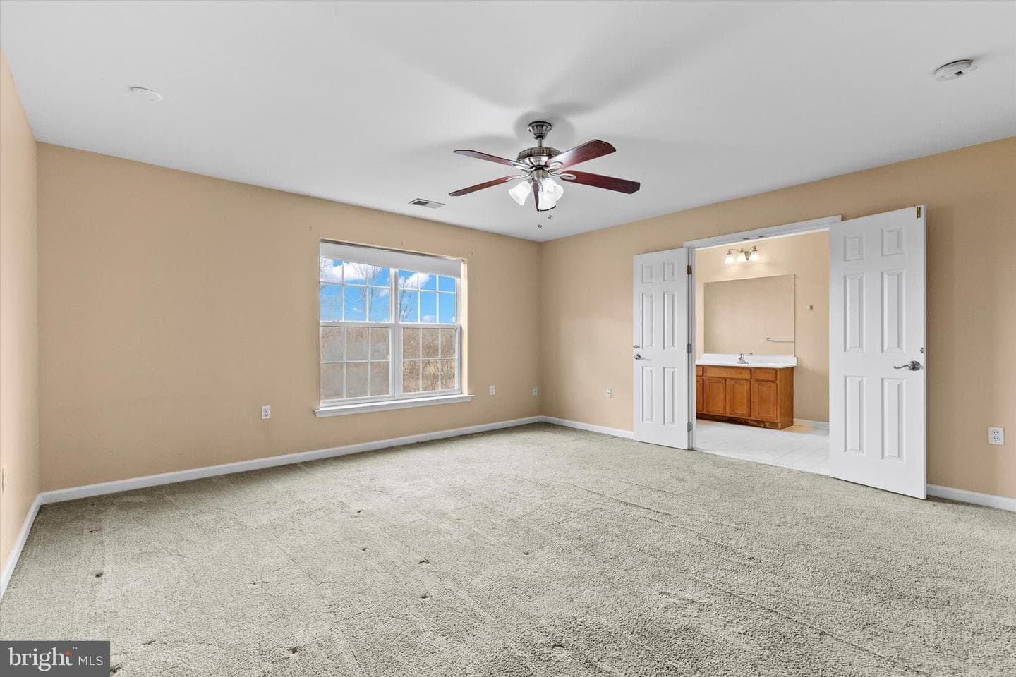 207 Brook Meadow Drive photo 25