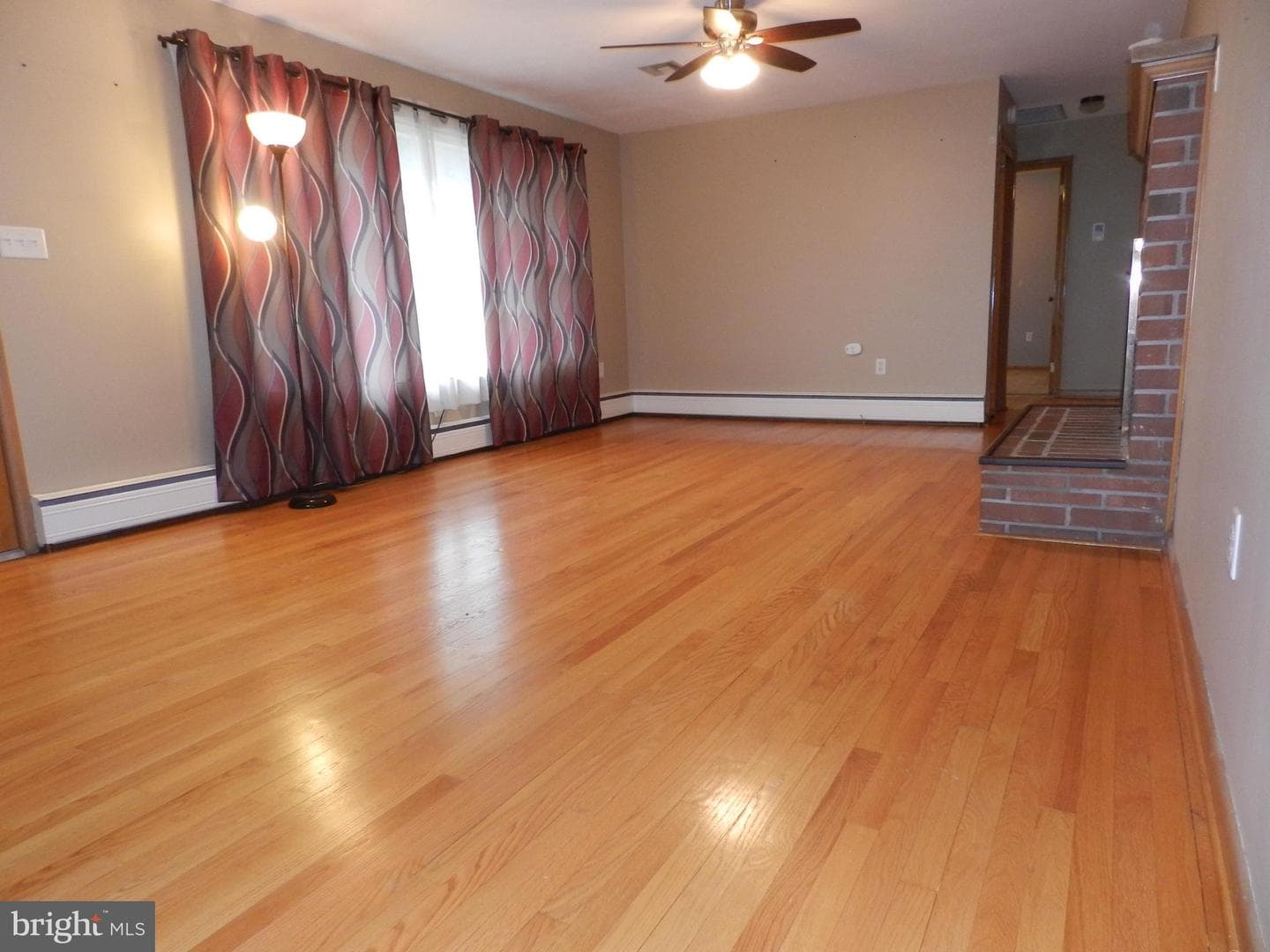 516 E Winding Hill Road photo 16