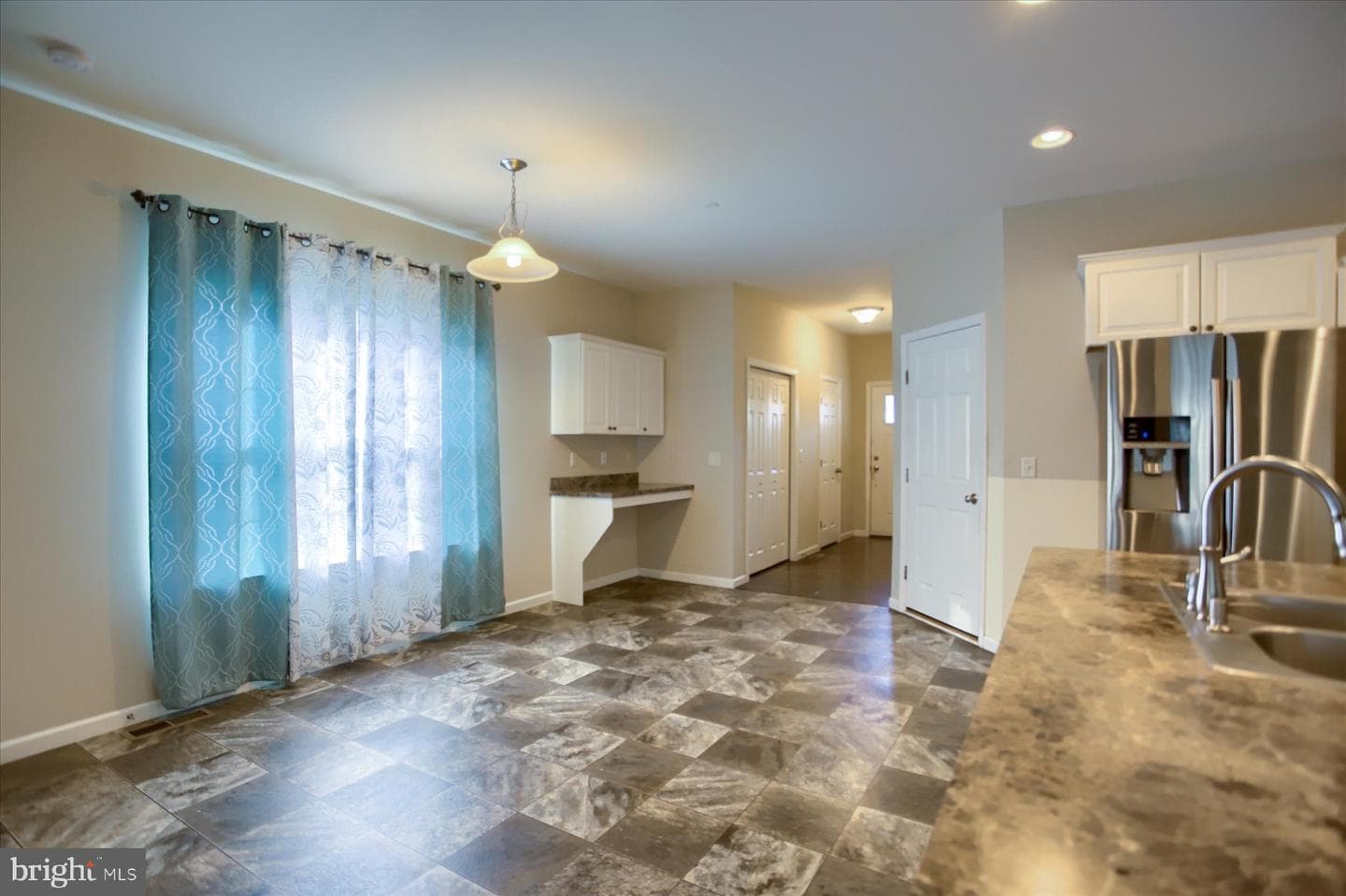 1780 Fairbank Lane photo 11