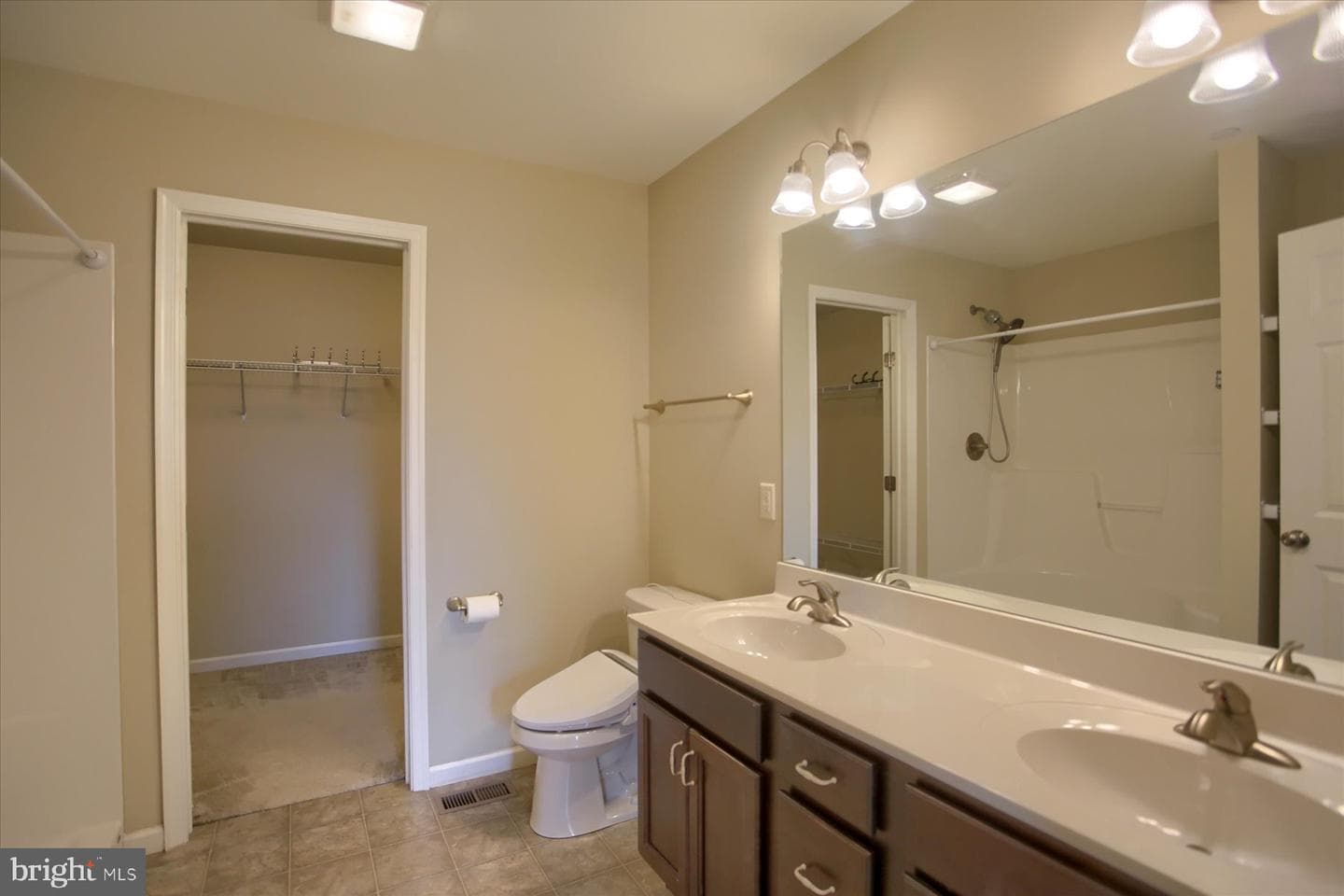 1780 Fairbank Lane photo 25