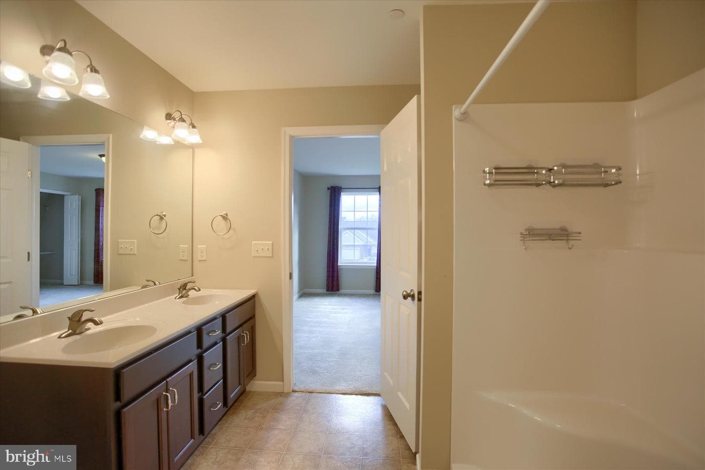 1780 Fairbank Lane photo 27