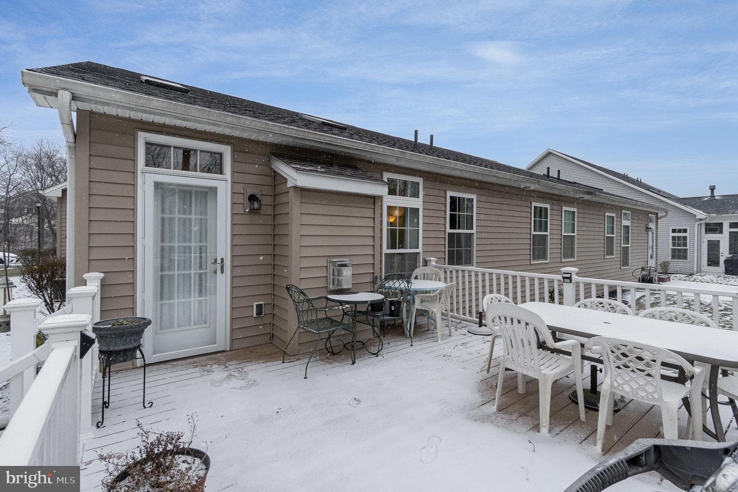 6275 Thornhill Lane photo 25