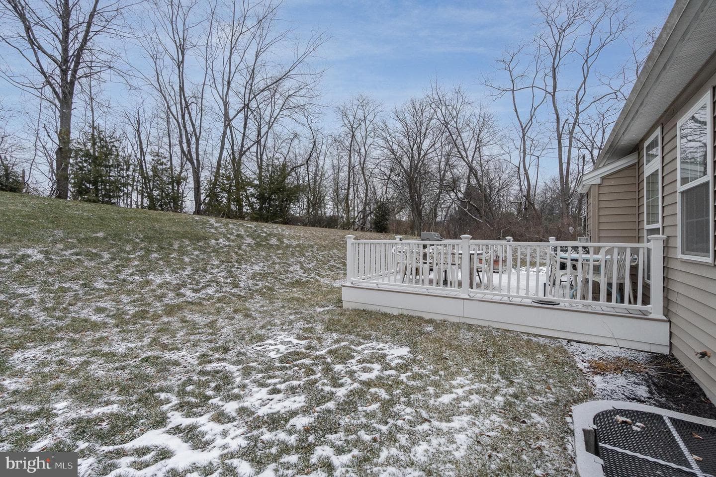 6275 Thornhill Lane photo 26