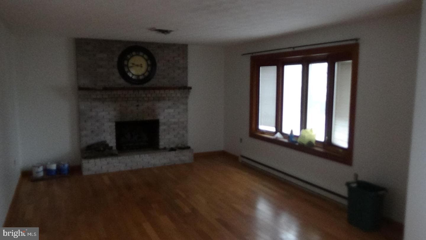 3181 Spring Road photo 3