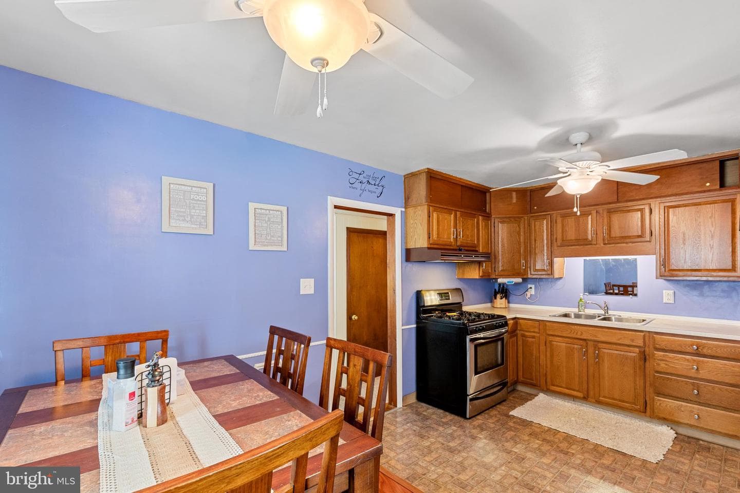 1106 Allen Street photo 7