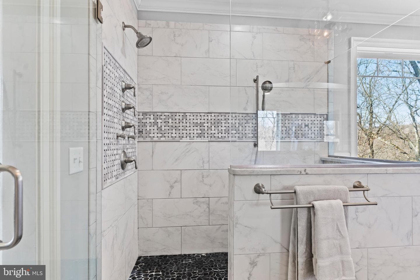 415 Sorbie Lane photo 41