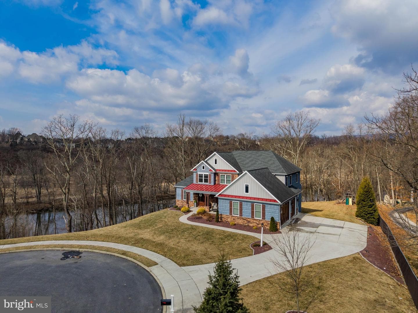 415 Sorbie Lane photo 79