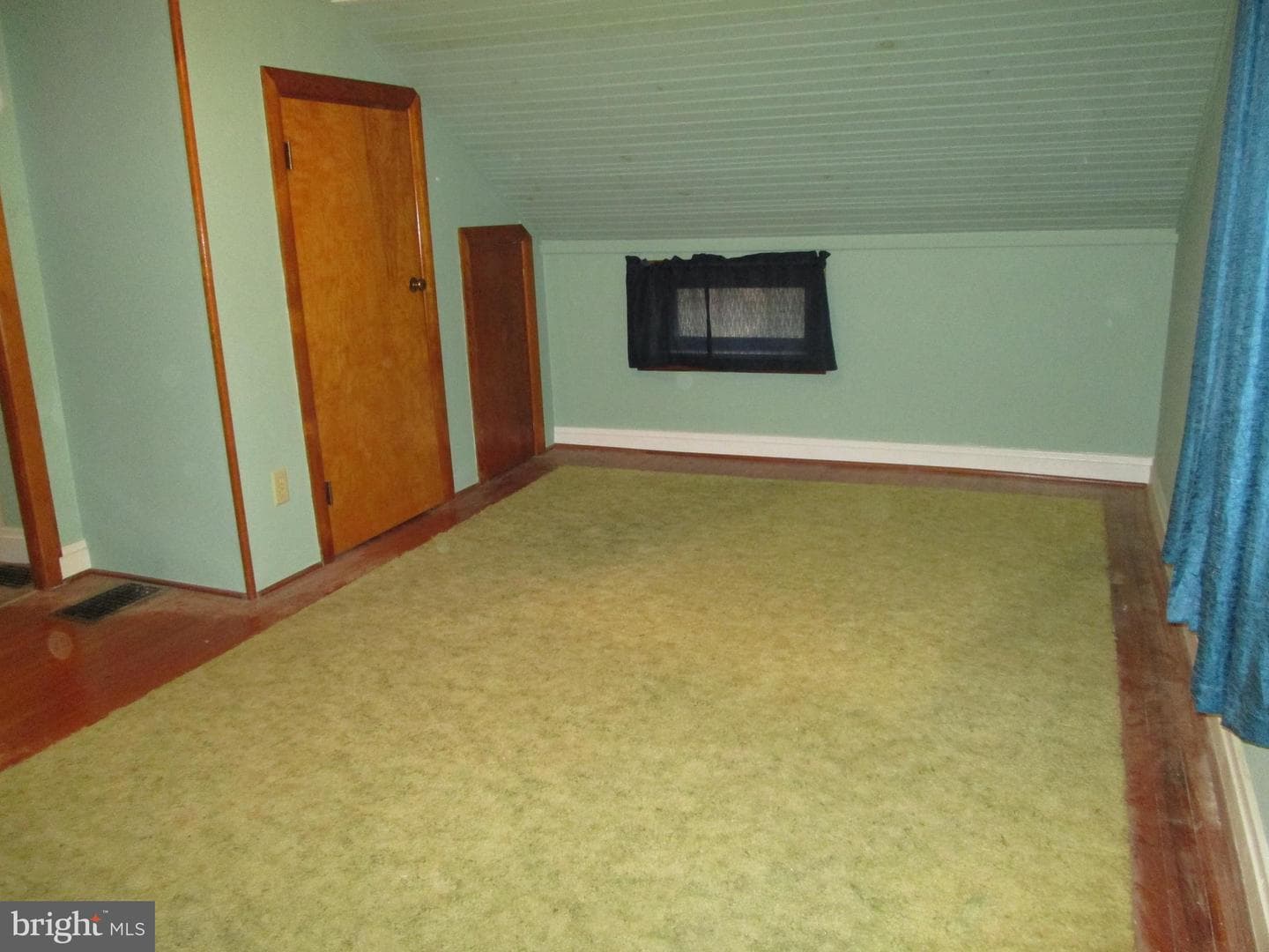 1422 Walnut Bottom Road photo 10
