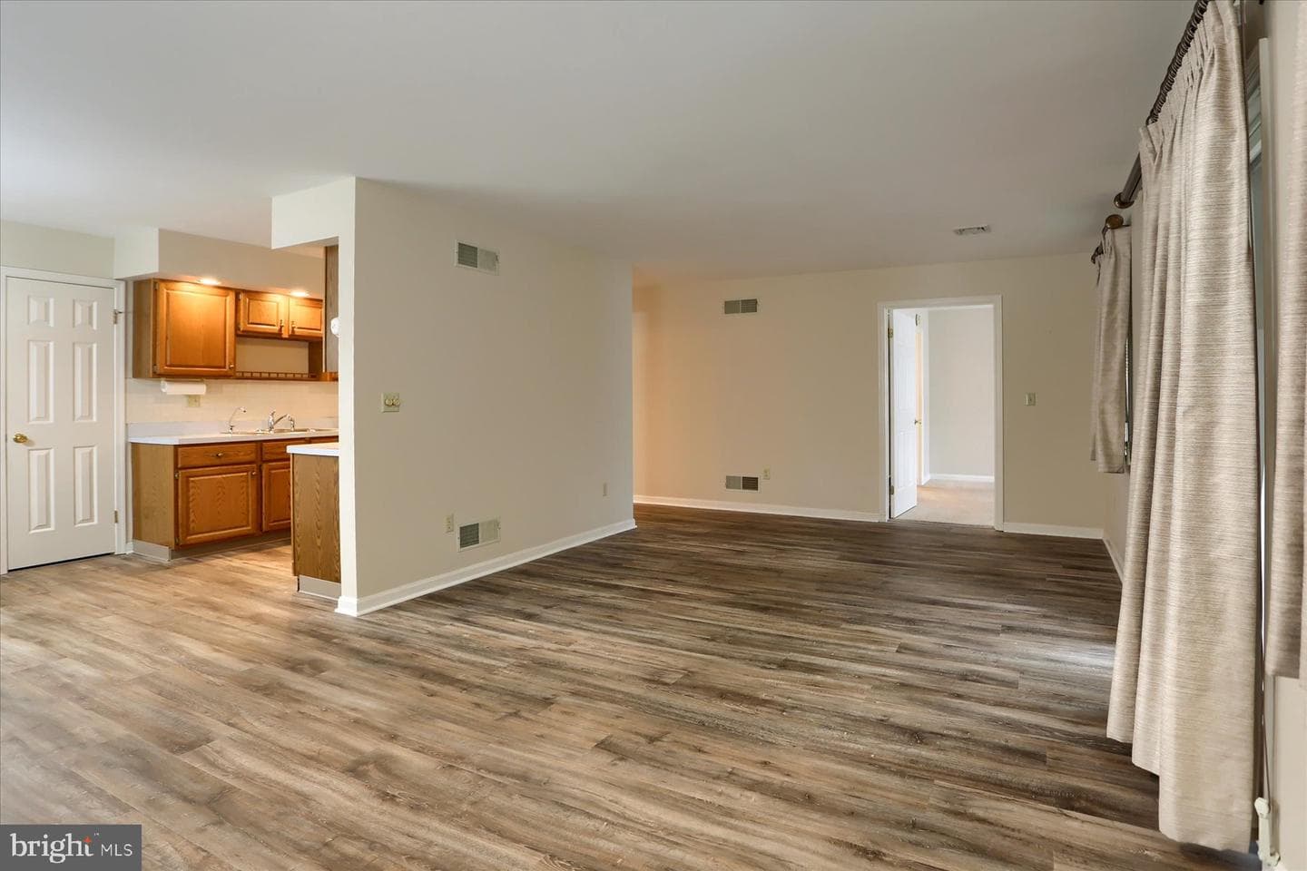 24 Garland Court photo 11
