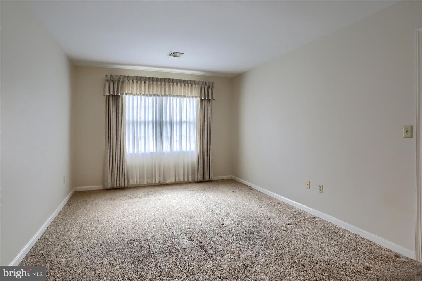 24 Garland Court photo 17