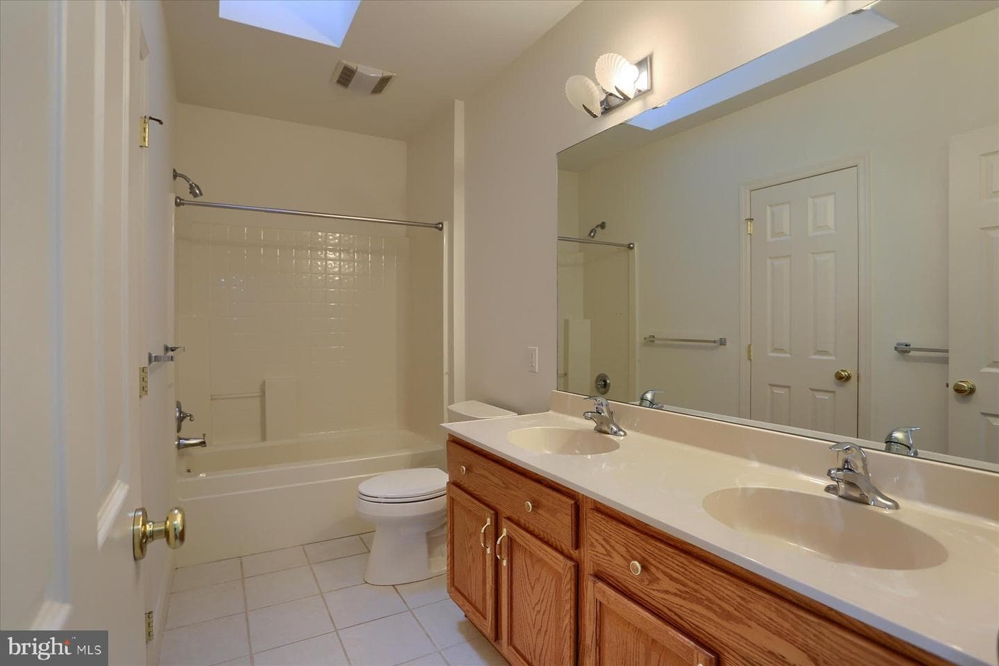 4032 Caissons Court photo 16