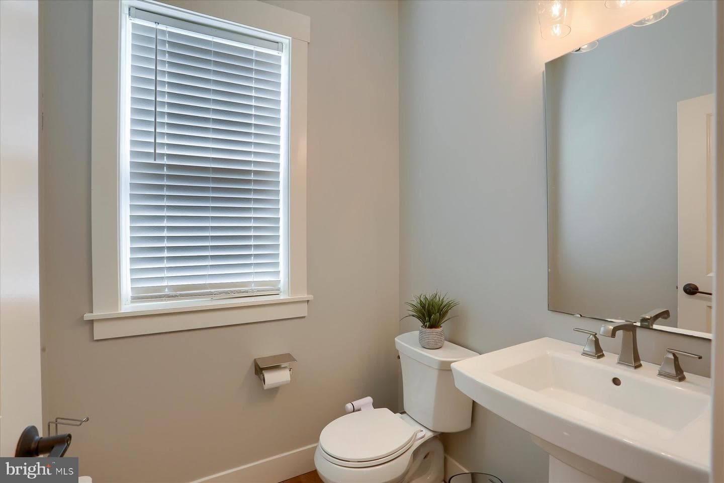 103 Steven Drive photo 23