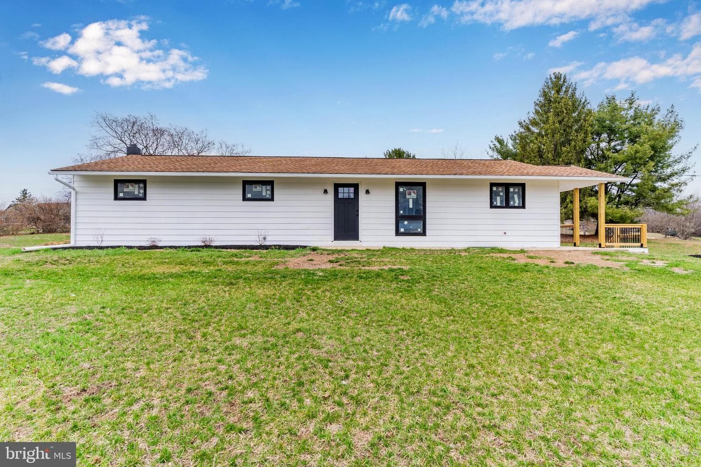 421 N Middleton Road photo 6