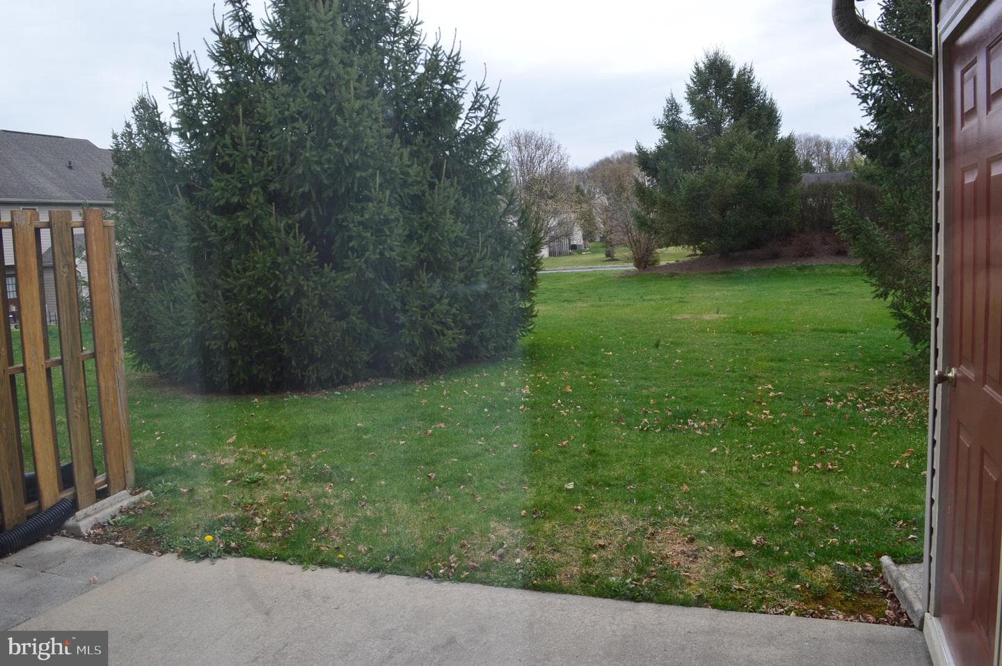 472 Stonehedge Lane photo 28