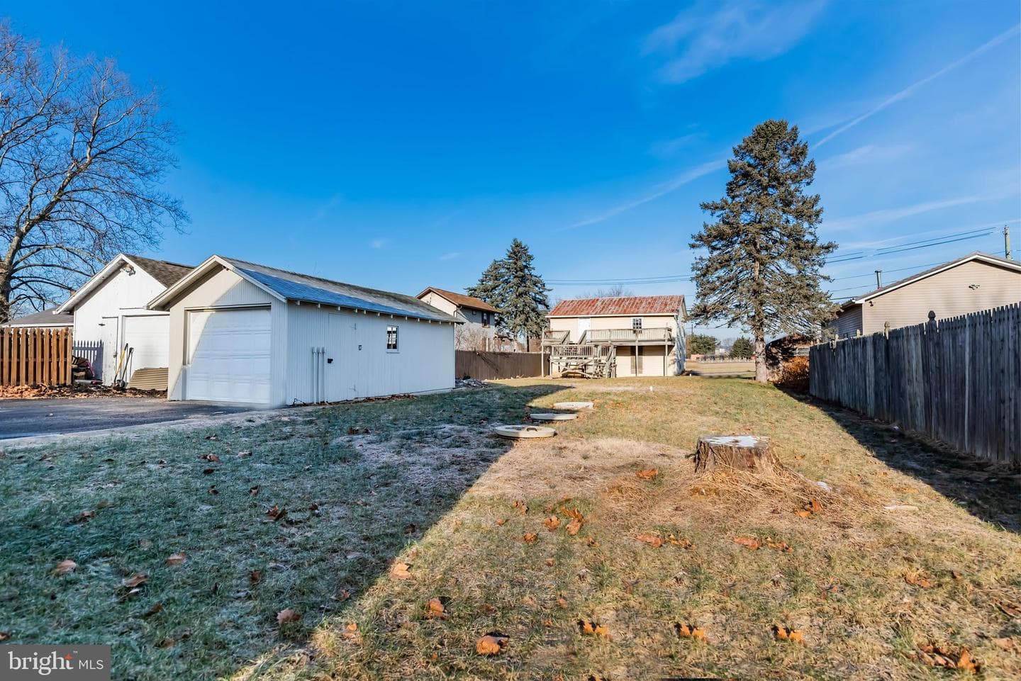826 W Trindle Road photo 24