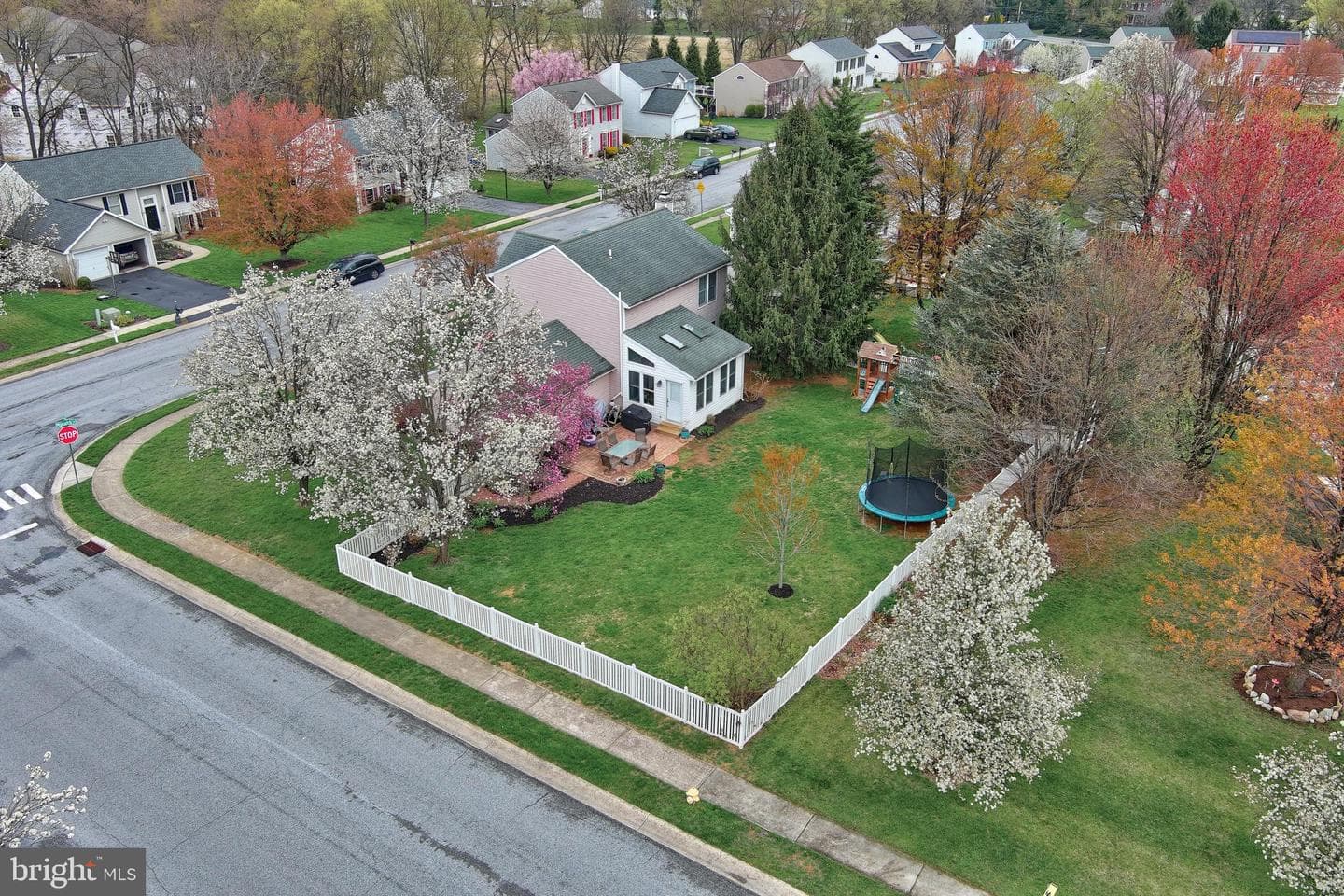 19 Monarch Lane photo 39