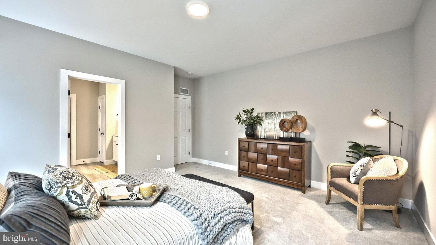 515 Estate Drive photo 16
