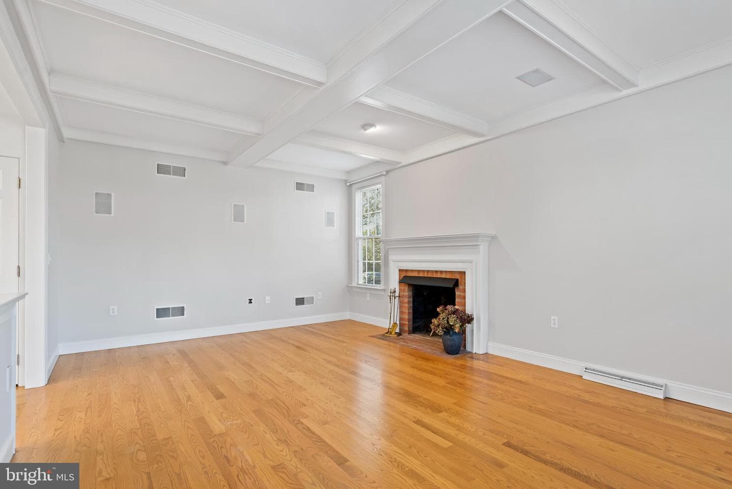 203 Friar Court photo 20