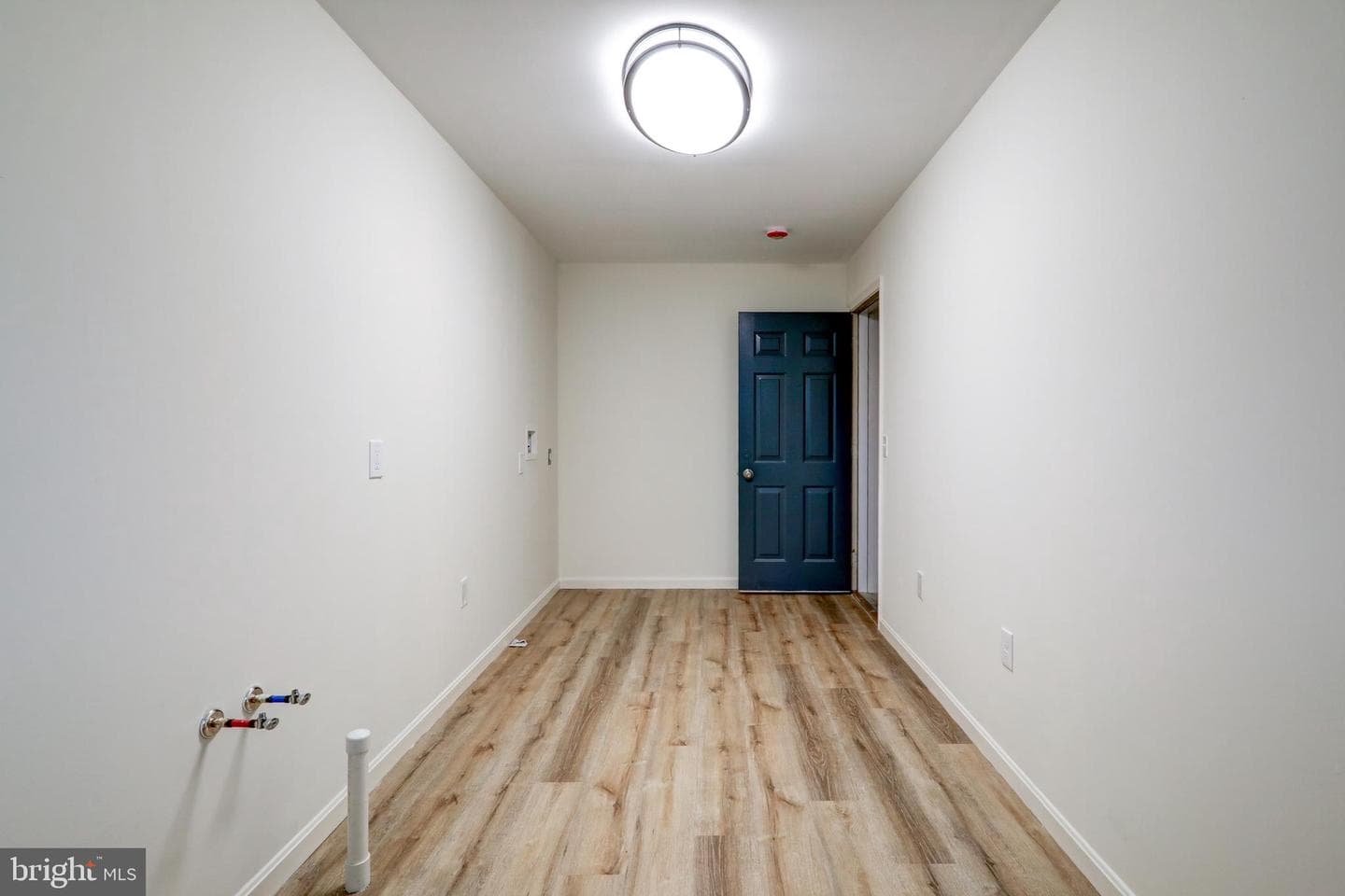 520 Boxwood Lane photo 33