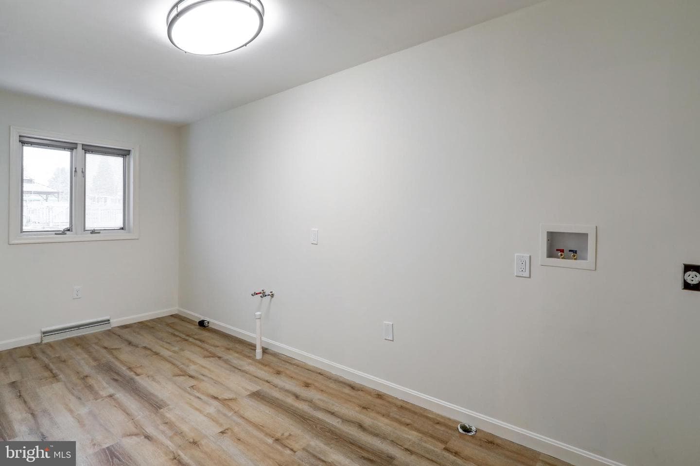 520 Boxwood Lane photo 34