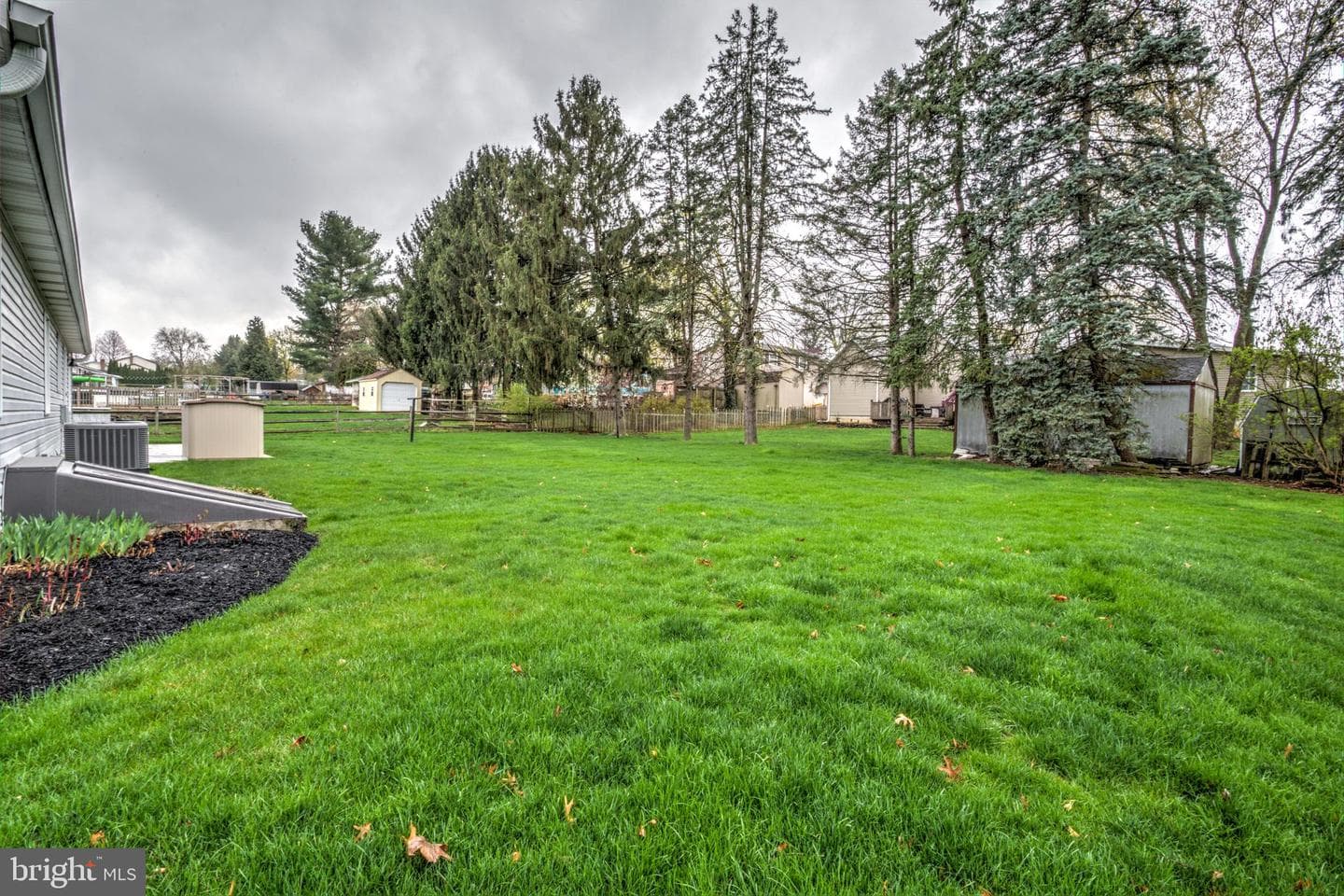 520 Boxwood Lane photo 41