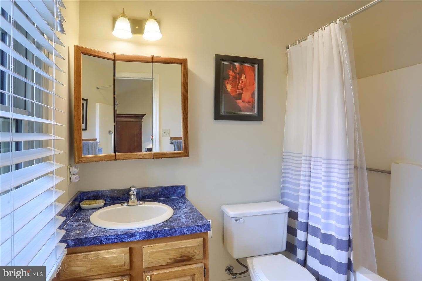 5566 Moreland Court photo 20