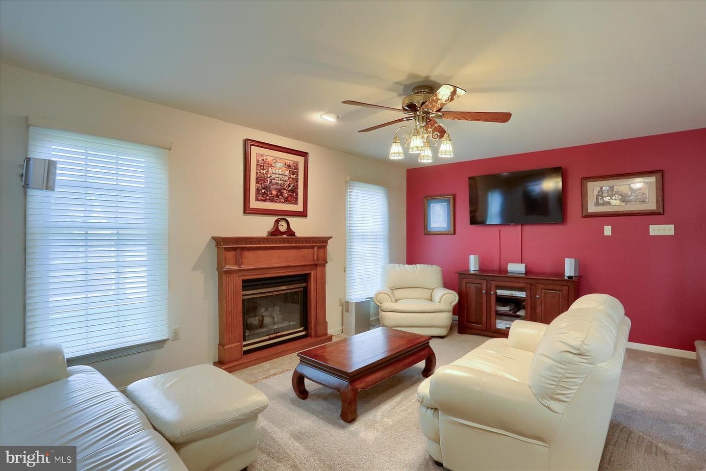 5566 Moreland Court photo 4