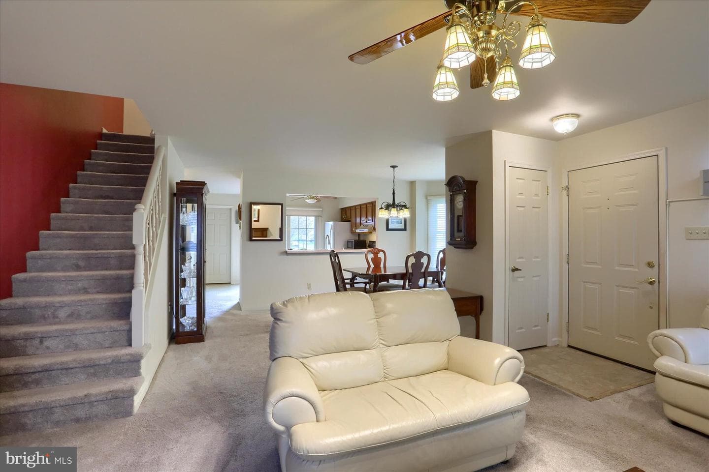 5566 Moreland Court photo 6