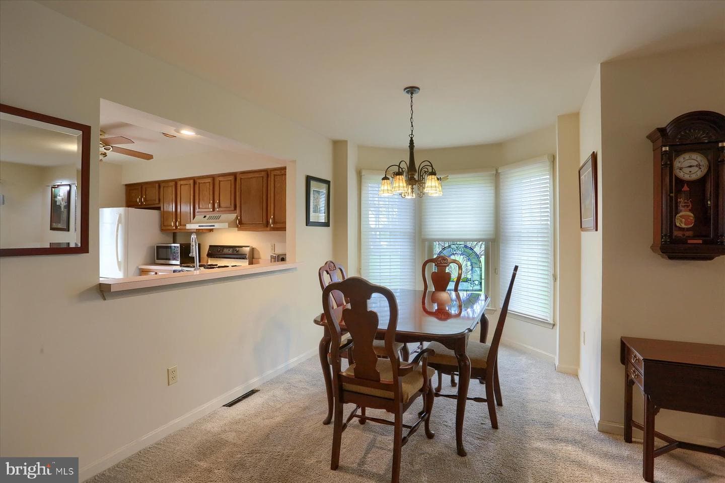 5566 Moreland Court photo 7