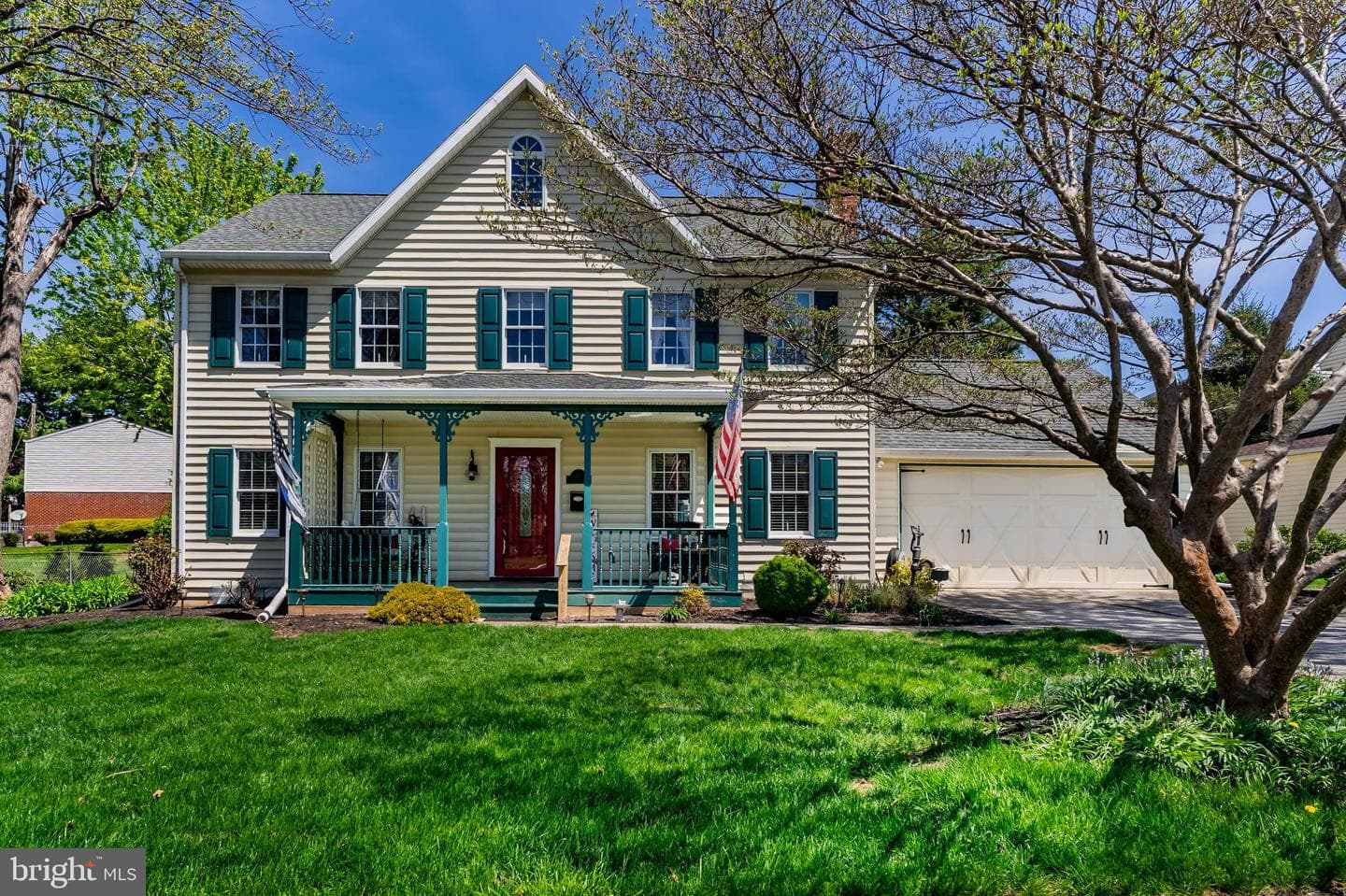 497 Glenn Street photo 1