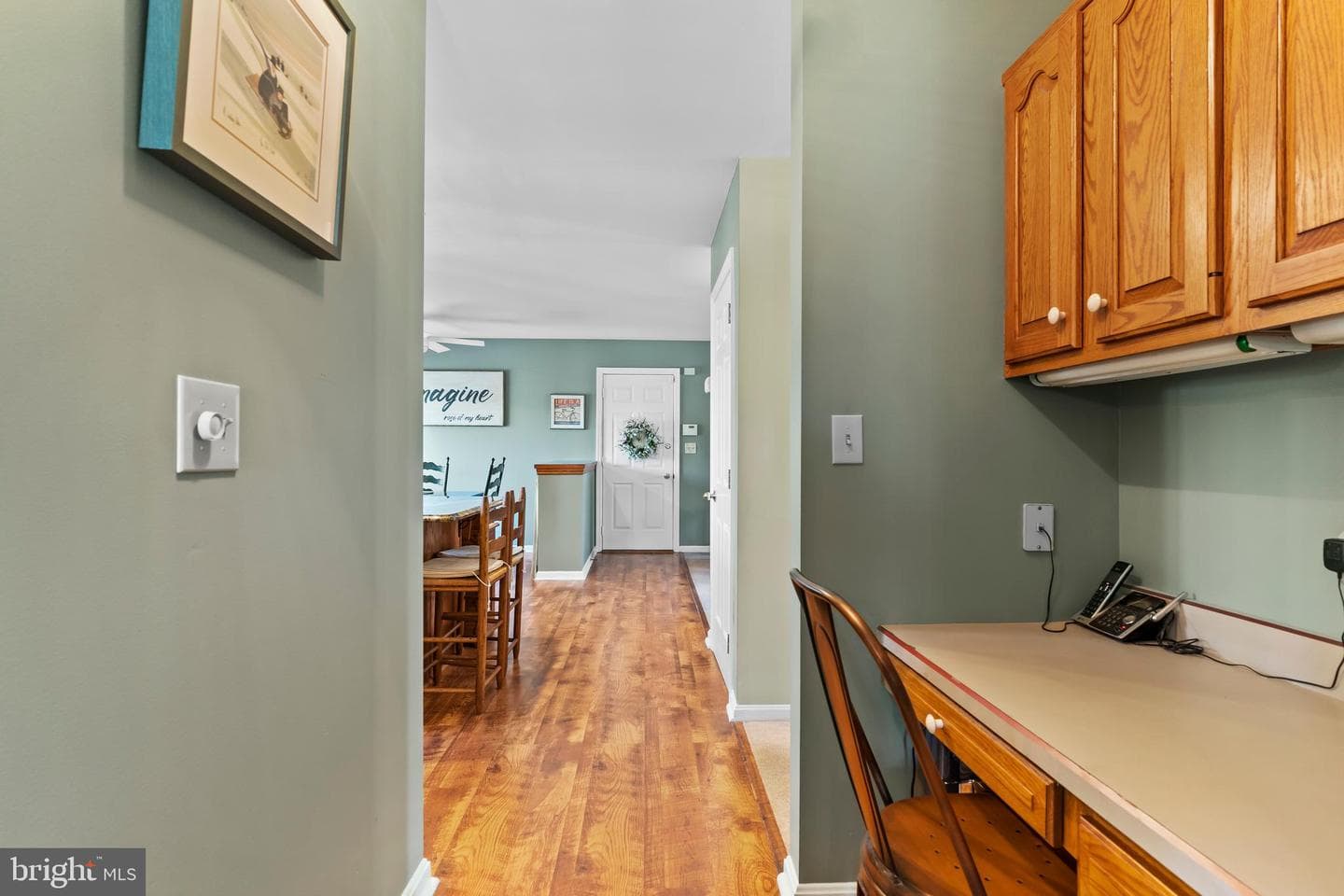 497 Glenn Street photo 17