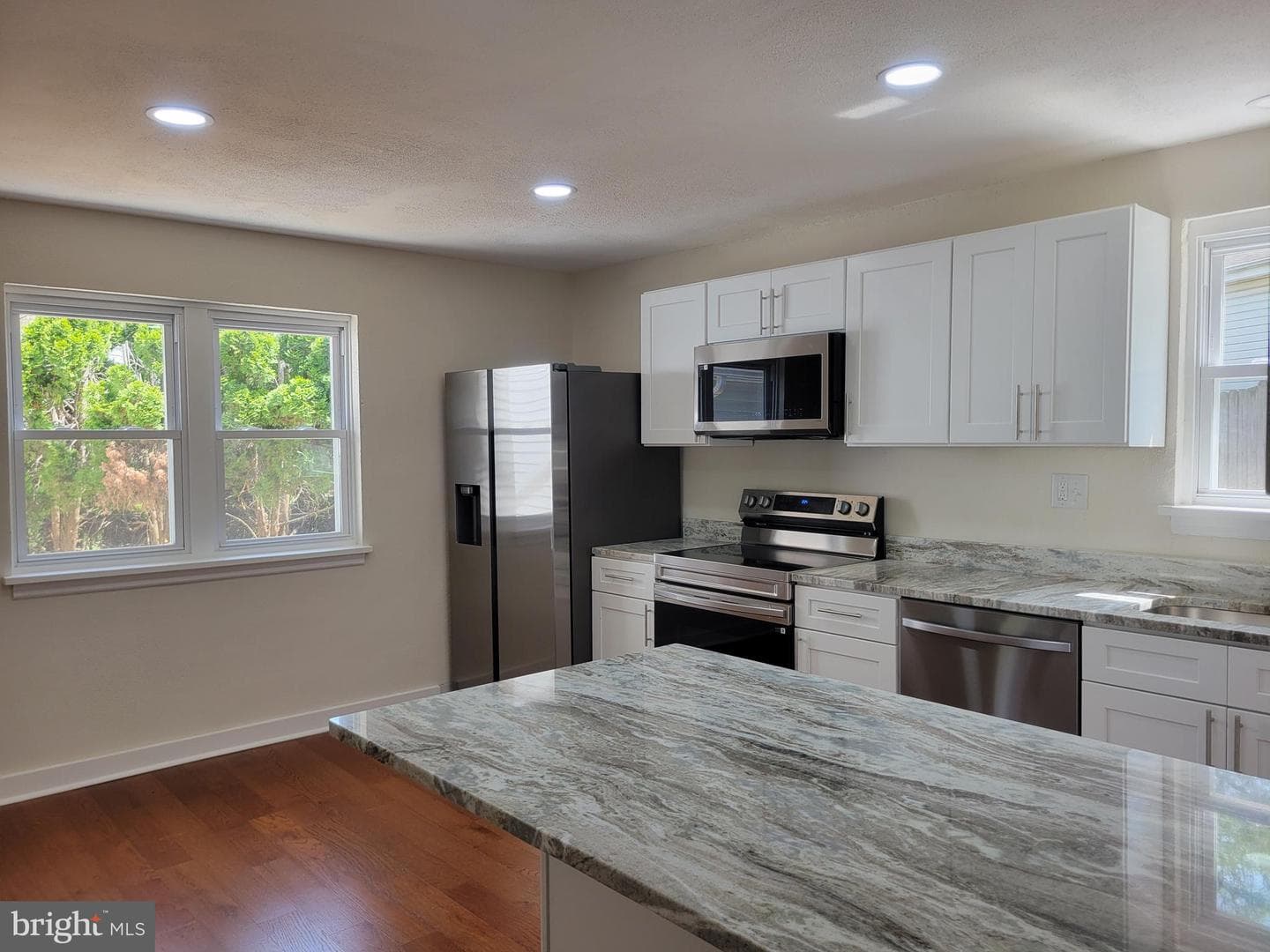 1333 Brandt Avenue photo 5