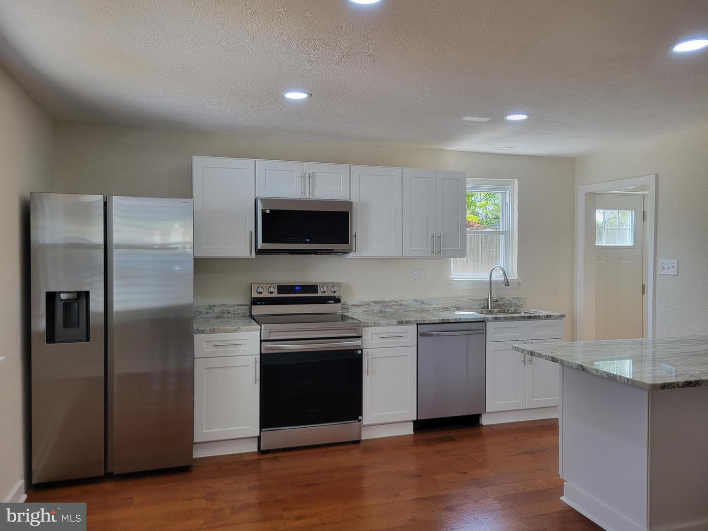 1333 Brandt Avenue photo 6