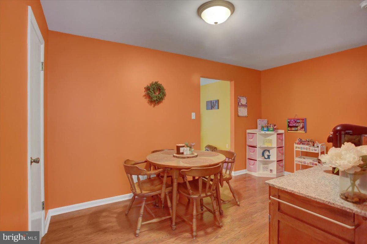 1110 Pheasant Drive N photo 9