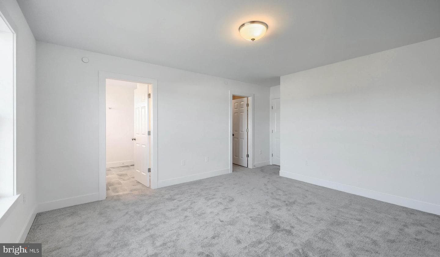 119 Madison Drive photo 16