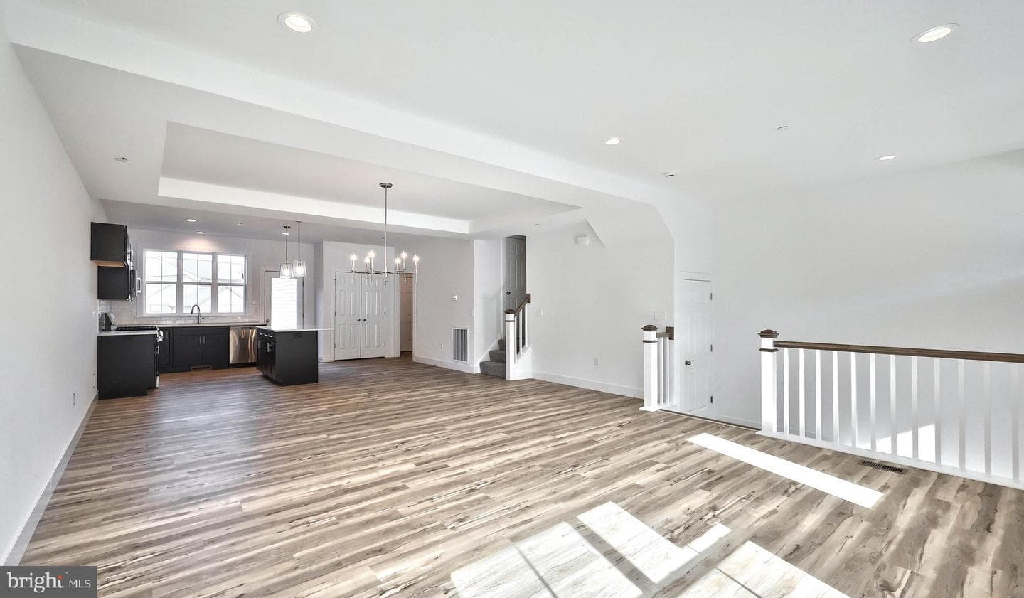119 Madison Drive photo 6