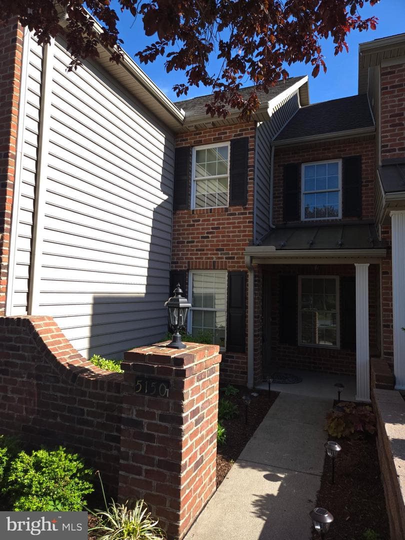 5150 Mendenhall Drive photo 3