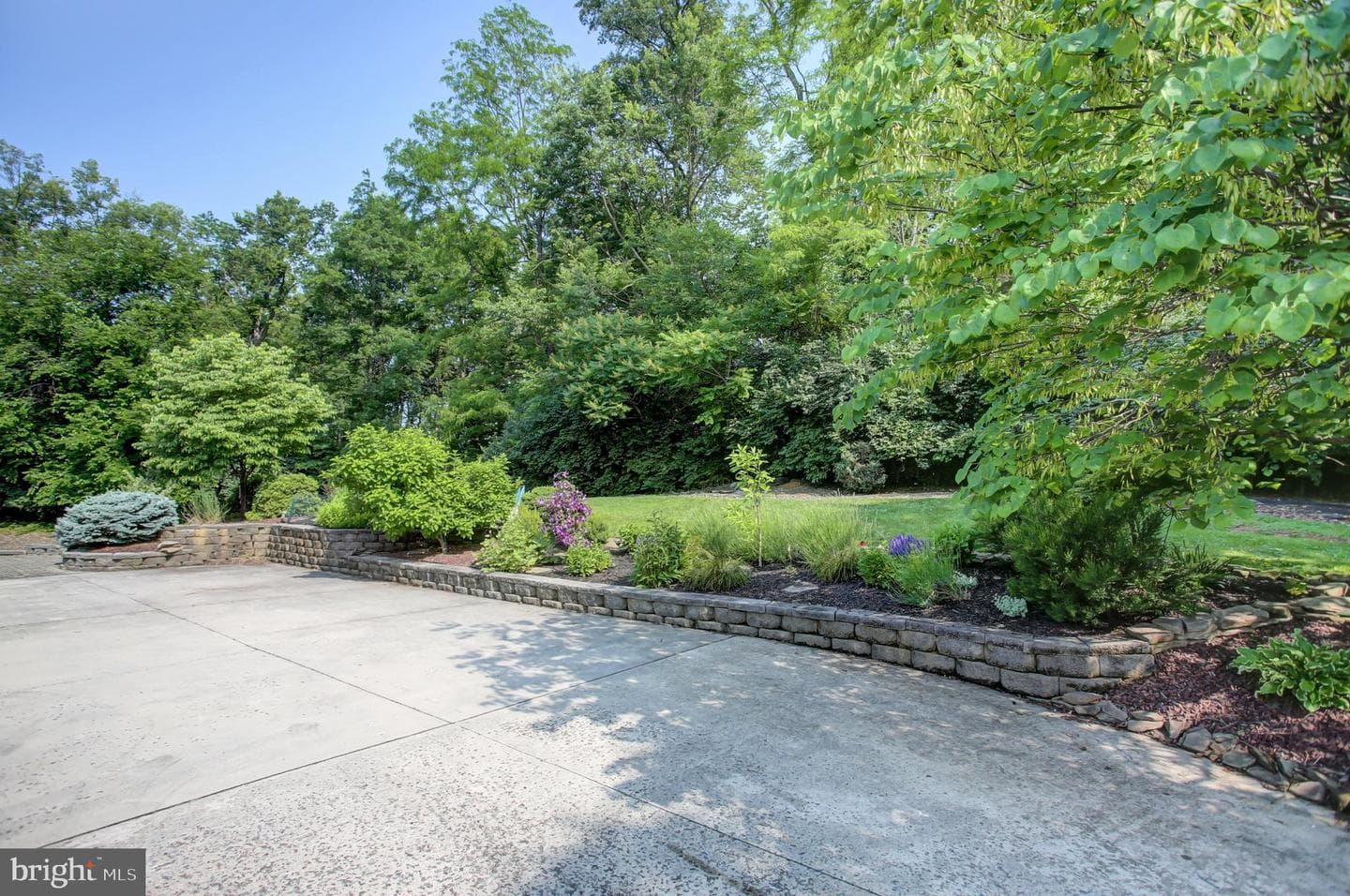 7 Jessica Drive photo 64