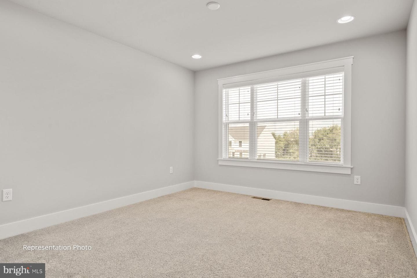 32 E Mulberry Hill Road photo 16