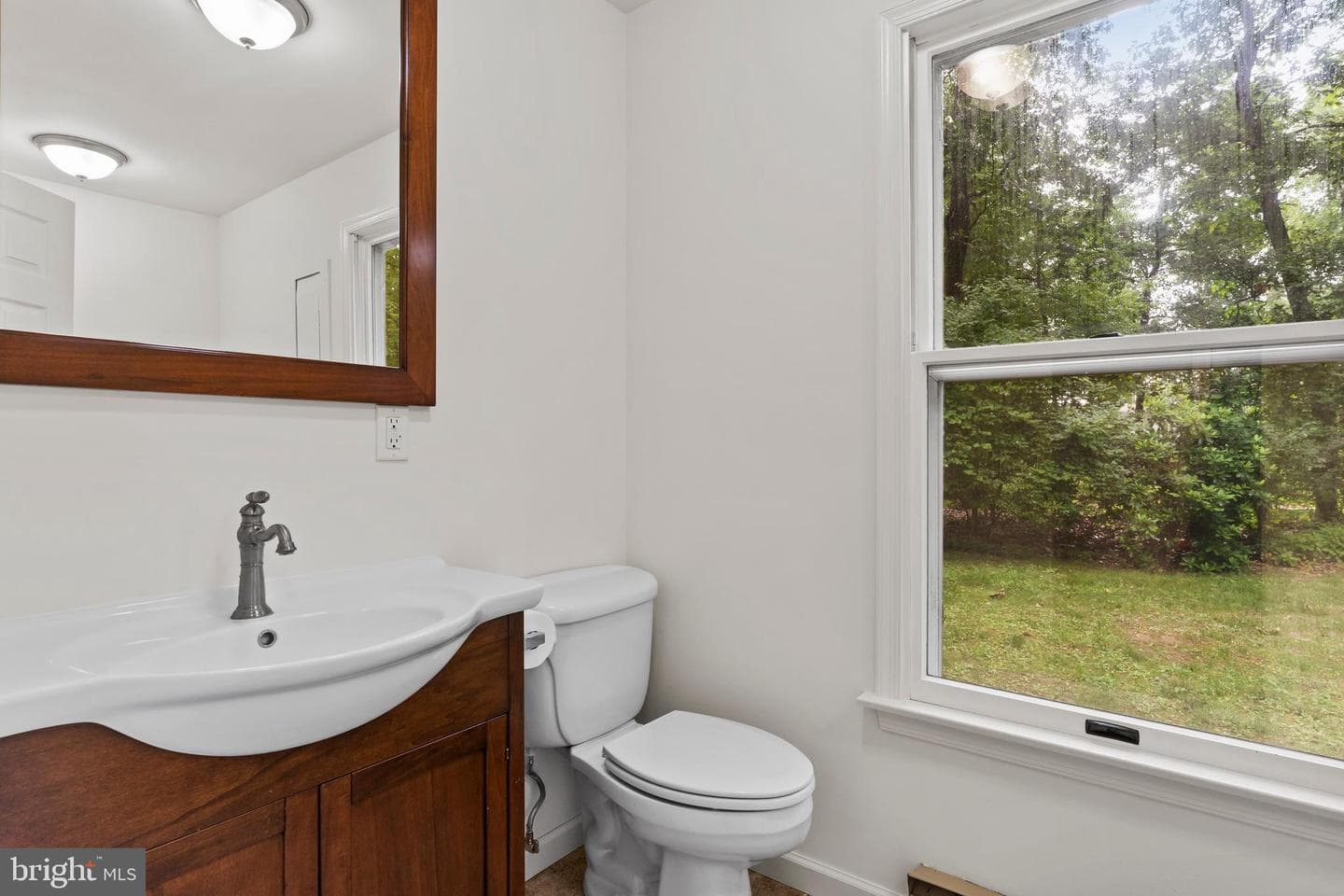 7 Forest Lane photo 28