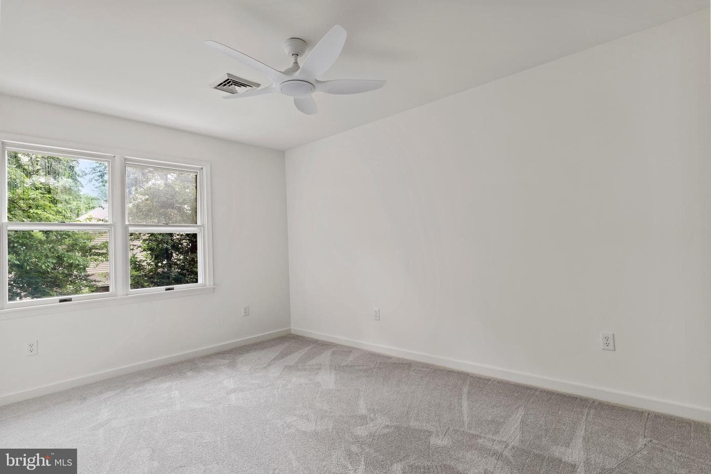 7 Forest Lane photo 34