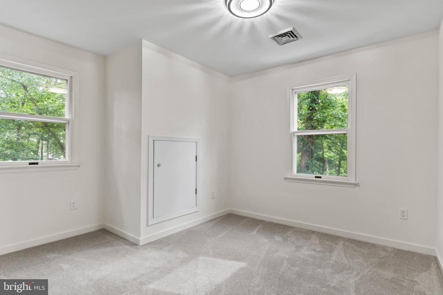 7 Forest Lane photo 36
