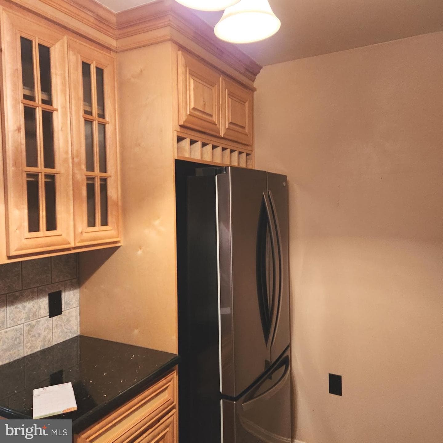 1455 Maplewood Drive photo 13