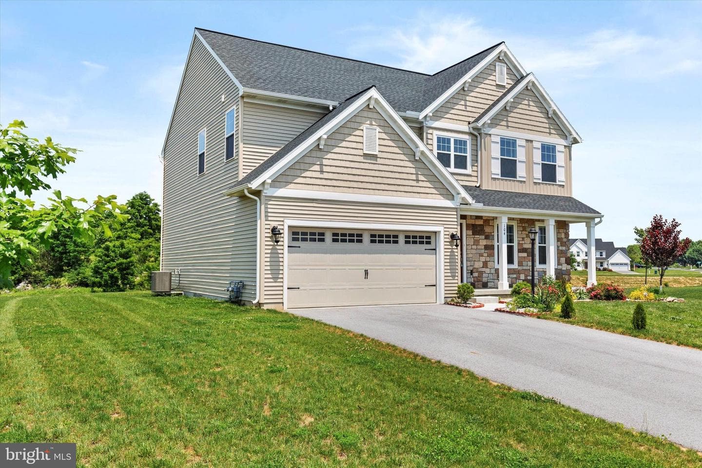 104 Berkshire Drive photo 3