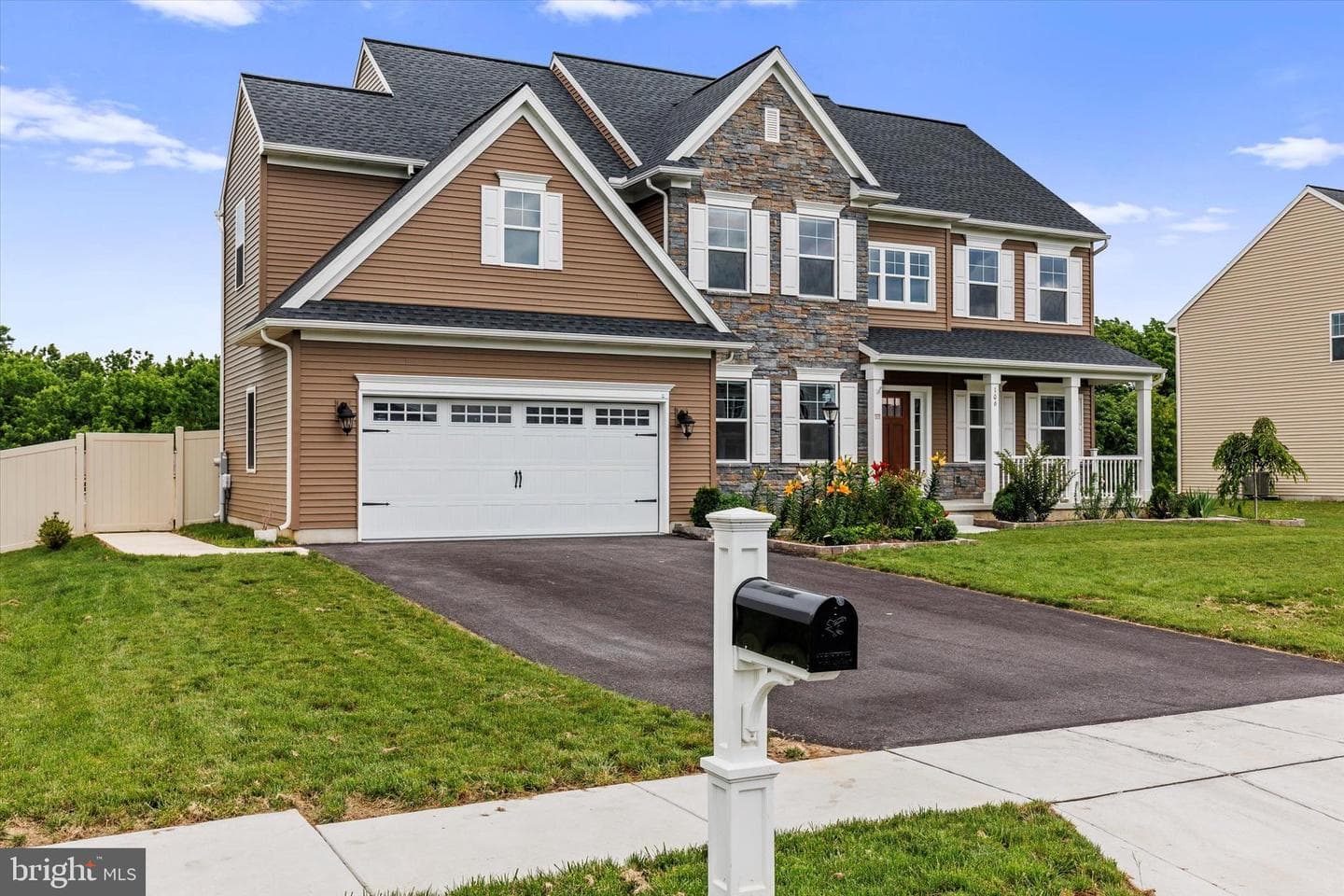 106 Berkshire Drive photo 2